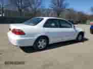 1999 Honda Accord EX with VIN 1HGCG1650XA052672, listed as a Copart auction lot 48684895 with 77,694 mi miles and Salvage title. Bid and sale history available at DreamBid. Image 3.