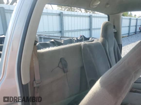 2003 Dodge Dakota с VIN 1D7FL16X23S122093, выставлен на аукционе Copart как лот 87394974 с пробегом 264 510 миль миль и Списание • Salvage title. История ставок и продаж доступна на DreamBid. Изображение 10.