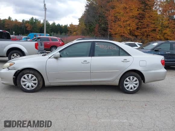 2005 Toyota Camry LE с VIN 4T1BE32K65U547179, выставлен на аукционе IAAI как лот 43551482 с пробегом 132 342 миль миль и . История ставок и продаж доступна на DreamBid. Изображение 12.