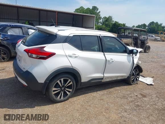 2020 Nissan Kicks SR with VIN 3N1CP5DV8LL557535, listed as a IAAI auction lot 42863201 with 61,174 mi miles and . Bid and sale history available at DreamBid. Image 14.