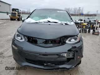 2017 Chevrolet Bolt EV LT z VIN 1G1FW6S08H4144921, wystawiony jako Copart lot #43111153 z przebiegiem 59 856 mil mil oraz . Historia ofert i sprzedaży dostępna na DreamBid. Obrazek 5.