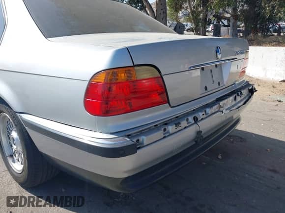 1999 BMW 7 Series 740iL with VIN WBAGH8331XDP01738, listed as a IAAI auction lot 42357503 with Not provided miles and . Bid and sale history available at DreamBid. Image 15.