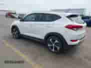 2016 Hyundai Tucson Sport z VIN KM8J3CA21GU253307, wystawiony jako IAAI lot #41998390 z przebiegiem 114 977 mil mil oraz . Historia ofert i sprzedaży dostępna na DreamBid. Obrazek 3.