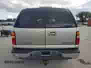 2001 Chevrolet Suburban LS с VIN 3GNEC16T61G107966, выставлен на аукционе Copart как лот 74455334 с пробегом 169 293 миль миль и Списание • Salvage title. История ставок и продаж доступна на DreamBid. Изображение 6.