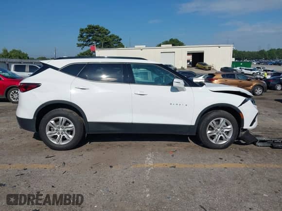 2021 Chevrolet Blazer LT с VIN 3GNKBHRS5MS560396, выставлен на аукционе IAAI как лот 42746152 с пробегом 94 531 миль миль и . История ставок и продаж доступна на DreamBid. Изображение 13.