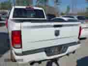 2014 Ram 1500 Express z VIN 3C6JR6AT5EG111434, wystawiony jako IAAI lot #41663335 z przebiegiem 227 039 mil mil oraz . Historia ofert i sprzedaży dostępna na DreamBid. Obrazek 16.