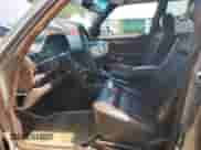 1988 Mercedes-Benz 300 с VIN WDBCA24D6JA423677, выставлен на аукционе Copart как лот 68259724 с пробегом 233 975 миль миль и Списание • Salvage title. История ставок и продаж доступна на DreamBid. Изображение 7.