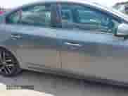 2017 Volvo S60 Dynamic с VIN YV126MFL1H2430565, выставлен на аукционе IAAI как лот 42201760 с пробегом 128 436 миль миль и . История ставок и продаж доступна на DreamBid. Изображение 13.