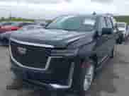 2022 Cadillac Escalade ESV с VIN 1GYS3JKTXNR296607, выставлен на аукционе IAAI как лот 40501859 с пробегом 72 374 миль миль и . История ставок и продаж доступна на DreamBid. Изображение 2.