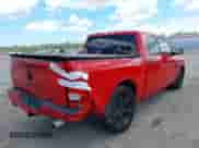 2017 Ram 1500 Express z VIN 1C6RR6KT5HS683392, wystawiony jako IAAI lot #42773370 z przebiegiem 126 746 mil mil oraz . Historia ofert i sprzedaży dostępna na DreamBid. Obrazek 6.