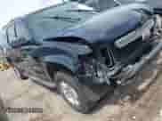 2010 Chevrolet Suburban LT z VIN 1GNUCJE06AR138587, wystawiony jako IAAI lot #42145484 z przebiegiem 283 318 mil mil oraz . Historia ofert i sprzedaży dostępna na DreamBid. Obrazek 1.