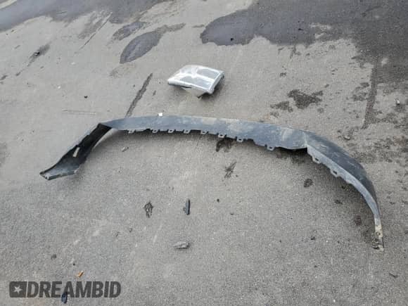 2017 Ram 1500 Tradesman z VIN 1C6RR7FG7HS826524, wystawiony jako Copart lot #61559735 z przebiegiem 176 188 mil mil oraz Szkoda całkowita • Salvage title. Historia ofert i sprzedaży dostępna na DreamBid. Obrazek 12.