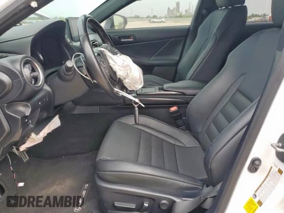 2021 Lexus IS 350 F Sport z VIN JTHGZ1B22M5039673, wystawiony jako Copart lot #62769805 z przebiegiem 71 385 mil mil oraz Szkoda całkowita • Salvage title. Historia ofert i sprzedaży dostępna na DreamBid. Obrazek 7.