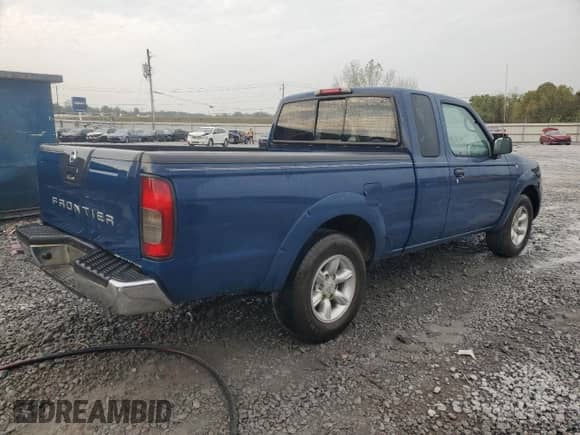 2002 Nissan Frontier XE z VIN 1N6DD26SX2C396642, wystawiony jako Copart lot #80658915 z przebiegiem 157 101 mil mil oraz Szkoda całkowita • Salvage title. Historia ofert i sprzedaży dostępna na DreamBid. Obrazek 3.