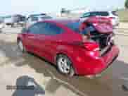 2015 Hyundai Elantra SE z VIN 5NPDH4AE9FH582283, wystawiony jako IAAI lot #43223921 z przebiegiem 144 361 mil mil oraz . Historia ofert i sprzedaży dostępna na DreamBid. Obrazek 3.