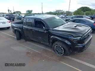 2024 Toyota Tacoma SR5 with VIN 3TYKB5FN9RT011709, listed as a IAAI auction lot 42475443 with 11,357 mi miles and . Bid and sale history available at DreamBid. Image 1.