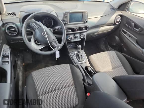 2021 Hyundai Kona SE z VIN KM8K1CAA7MU634205, wystawiony jako Copart lot #71659585 z przebiegiem 97 547 mil mil oraz Szkoda całkowita • Salvage title. Historia ofert i sprzedaży dostępna na DreamBid. Obrazek 8.