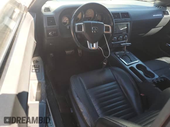 2011 Dodge Challenger R/T with VIN 2B3CJ5DT0BH571001, listed as a Copart auction lot 87381415 with 161,687 mi miles and Salvage title. Bid and sale history available at DreamBid. Image 8.