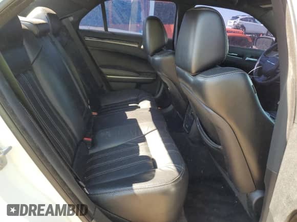 2018 Chrysler 300 S с VIN 2C3CCAGG0JH152813, выставлен на аукционе Copart как лот 68388635 с пробегом 91 963 миль миль и Чистый • Clean title. История ставок и продаж доступна на DreamBid. Изображение 10.