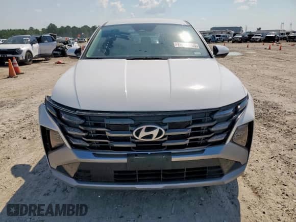 2025 Hyundai Tucson SE with VIN 5NMJA3DEXSH455465, listed as a Copart auction lot 70218705 with 24,314 mi miles and Salvage title. Bid and sale history available at DreamBid. Image 5.
