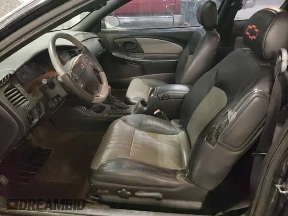 2001 Chevrolet Monte Carlo SS z VIN 2G1WX15K919322691, wystawiony jako Copart lot #63437175 z przebiegiem 173 347 mil mil oraz Szkoda całkowita • Salvage title. Historia ofert i sprzedaży dostępna na DreamBid. Obrazek 7.