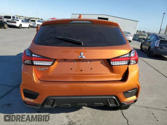 2020 Mitsubishi Outlander ES с VIN JA4AP3AUXLU016085, выставлен на аукционе Copart как лот 70232124 с пробегом Не указан миль и Списание • Salvage title. История ставок и продаж доступна на DreamBid. Изображение 6.