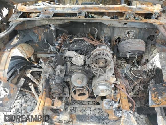 2006 Chevrolet Silverado 1500 Work Truck с VIN 3GCEK14V46G184021, выставлен на аукционе Copart как лот 65233325 с пробегом Не указан миль и На запчасти • Non repairable. История ставок и продаж доступна на DreamBid. Изображение 11.