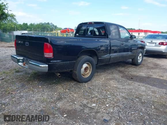 1998 Dodge Dakota SLT с VIN 1B7GL22X0WS731035, выставлен на аукционе IAAI как лот 42279313 с пробегом 219 039 миль миль и . История ставок и продаж доступна на DreamBid. Изображение 4.