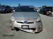 2010 Toyota Prius III z VIN JTDKN3DU5A0143715, wystawiony jako Copart lot #82755595 z przebiegiem 225 493 mil mil oraz Czysty tytuł • Clean title. Historia ofert i sprzedaży dostępna na DreamBid. Obrazek 5.