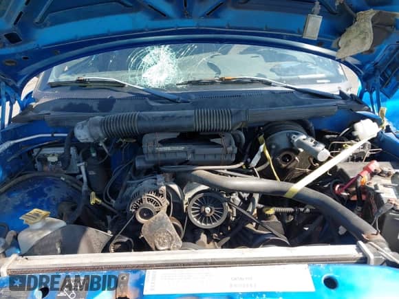 2000 Dodge 1500 z VIN 3B7HF13Y6YG141784, wystawiony jako IAAI lot #42720527 z przebiegiem 216 006 mil mil oraz . Historia ofert i sprzedaży dostępna na DreamBid. Obrazek 10.
