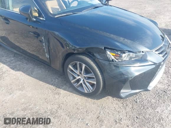 2020 Lexus IS 300 с VIN JTHAA1D2XL5107338, выставлен на аукционе IAAI как лот 42799193 с пробегом 30 911 миль миль и . История ставок и продаж доступна на DreamBid. Изображение 6.