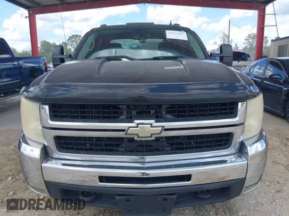 2007 Chevrolet Silverado 2500HD 1LT with VIN 1GCHK23K47F500580, listed as a IAAI auction lot 42573447 with 278,649 mi miles and . Bid and sale history available at DreamBid. Image 12.