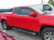 2016 Chevrolet Colorado 4WD LT z VIN 1GCHTCE33G1247208, wystawiony jako IAAI lot #42336304 z przebiegiem 201 047 mil mil oraz . Historia ofert i sprzedaży dostępna na DreamBid. Obrazek 13.