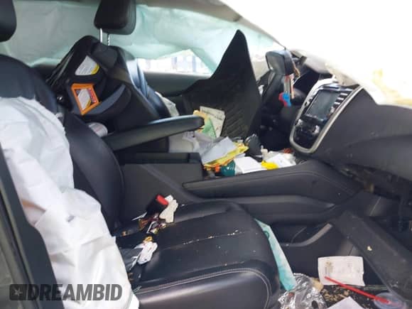 2018 Nissan Murano SV z VIN 5N1AZ2MG6JN114176, wystawiony jako IAAI lot #43353238 z przebiegiem 156 448 mil mil oraz . Historia ofert i sprzedaży dostępna na DreamBid. Obrazek 5.