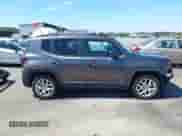 2017 Jeep Renegade Latitude z VIN ZACCJABB9HPF72060, wystawiony jako IAAI lot #43168388 z przebiegiem 54 259 mil mil oraz . Historia ofert i sprzedaży dostępna na DreamBid. Obrazek 14.