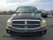 2005 Dodge Durango SLT with VIN 1D4HD48D55F572100, listed as a Copart auction lot 55355265 with 189,604 mi miles and Salvage title. Bid and sale history available at DreamBid. Image 5.