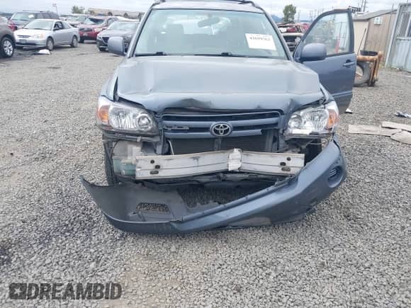 2005 Toyota Highlander с VIN JTEEP21A150118050, выставлен на аукционе IAAI как лот 42699763 с пробегом 258 793 миль миль и . История ставок и продаж доступна на DreamBid. Изображение 6.
