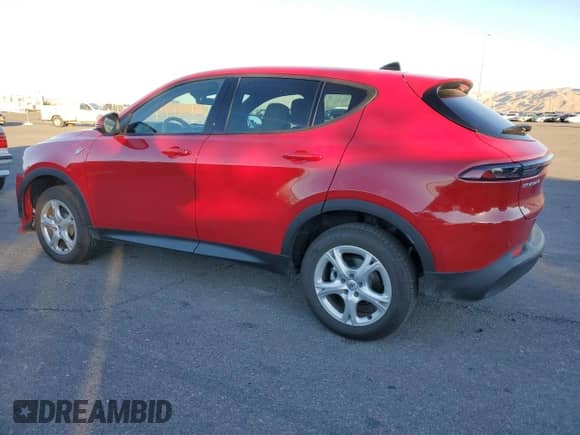 2024 Dodge Hornet GT with VIN ZACNDFAN9R3A41880, listed as a Copart auction lot 77194594 with 9,022 mi miles and Salvage title. Bid and sale history available at DreamBid. Image 2.