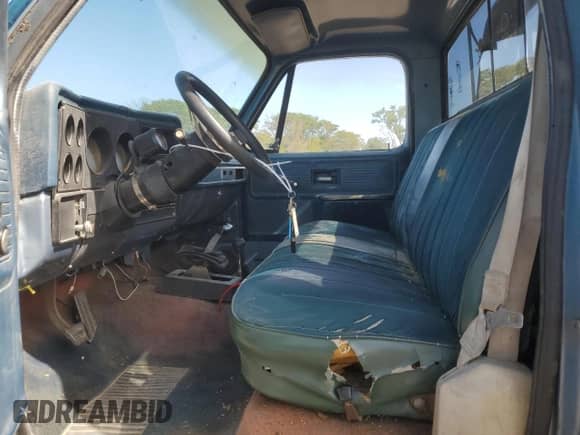 1979 Chevrolet Silverado 1500 с VIN CKL149S144471, выставлен на аукционе Copart как лот 72524444 с пробегом 47 482 миль миль и Чистый • Clean title. История ставок и продаж доступна на DreamBid. Изображение 7.