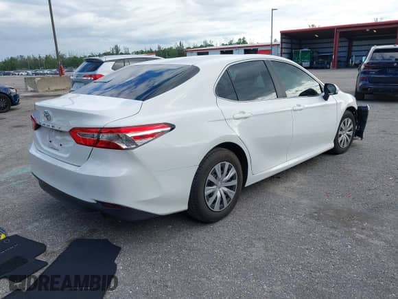 2018 Toyota Camry SE с VIN 4T1B11HKXJU610978, выставлен на аукционе IAAI как лот 43462535 с пробегом 33 087 миль миль и . История ставок и продаж доступна на DreamBid. Изображение 4.
