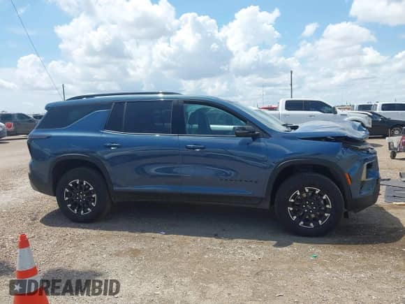 2024 Chevrolet Traverse AWD Z71 с VIN 1GNEVJKS5RJ225332, выставлен на аукционе IAAI как лот 42903961 с пробегом 8 702 миль миль и . История ставок и продаж доступна на DreamBid. Изображение 13.