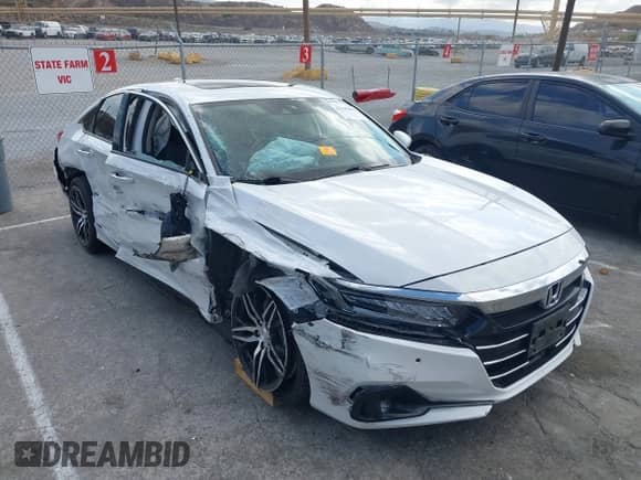 2022 Honda Accord Touring с VIN 1HGCV2F98NA007538, выставлен на аукционе IAAI как лот 43198661 с пробегом Не указан миль и . История ставок и продаж доступна на DreamBid. Изображение 1.
