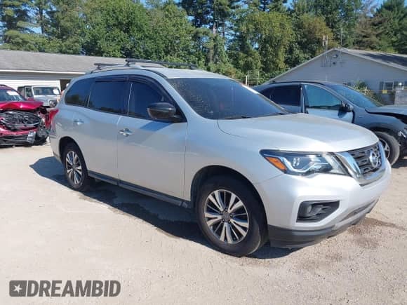 2020 Nissan Pathfinder SL with VIN 5N1DR2CM7LC612874, listed as a IAAI auction lot 43015937 with 111,018 mi miles and . Bid and sale history available at DreamBid. Image 1.