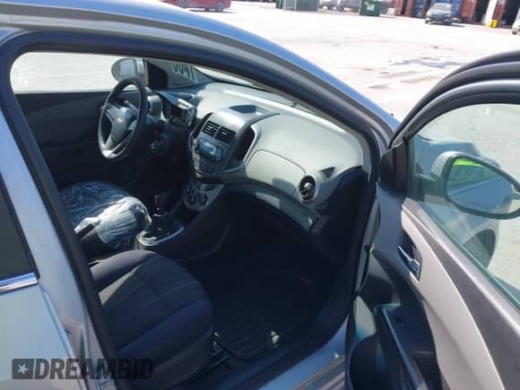 2012 Chevrolet Sonic LT with VIN 1G1JD5SH7C4160567, listed as a IAAI auction lot 41692728 with 174,702 mi miles and . Bid and sale history available at DreamBid. Image 5.