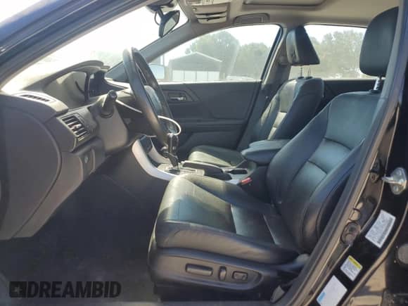 2014 Honda Accord EX-L с VIN 1HGCR6F51EA009382, выставлен на аукционе Copart как лот 70148605 с пробегом 219 948 миль миль и Чистый • Clean title. История ставок и продаж доступна на DreamBid. Изображение 7.