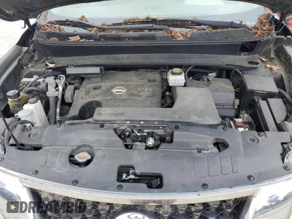 2013 Nissan Pathfinder SV with VIN 5N1AR2MN9DC667533, listed as a Copart auction lot 69793775 with 163,246 mi miles and Clean title. Bid and sale history available at DreamBid. Image 12.