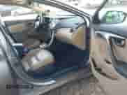 2011 Hyundai Elantra GLS z VIN 5NPDH4AEXBH048400, wystawiony jako IAAI lot #42034252 z przebiegiem 163 629 mil mil oraz . Historia ofert i sprzedaży dostępna na DreamBid. Obrazek 5.