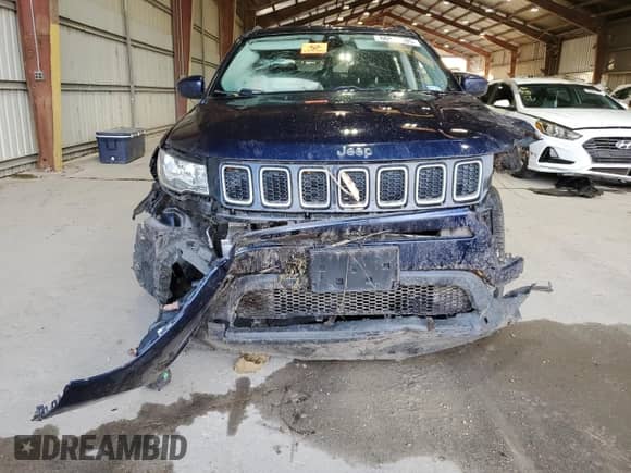 2018 Jeep Compass Latitude z VIN 3C4NJCBB4JT300597, wystawiony jako Copart lot #66978695 z przebiegiem 87 685 mil mil oraz Szkoda całkowita • Salvage title. Historia ofert i sprzedaży dostępna na DreamBid. Obrazek 5.