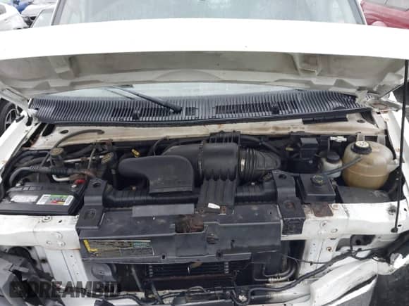 2004 Ford Econoline Cargo with VIN 1FTSS34L84HA56056, listed as a IAAI auction lot 41235862 with 215,095 mi miles and . Bid and sale history available at DreamBid. Image 10.