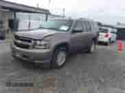2011 Chevrolet Tahoe с VIN 1GNSKDFJ4BR136650, выставлен на аукционе IAAI как лот 43107982 с пробегом 192 486 миль миль и . История ставок и продаж доступна на DreamBid. Изображение 2.